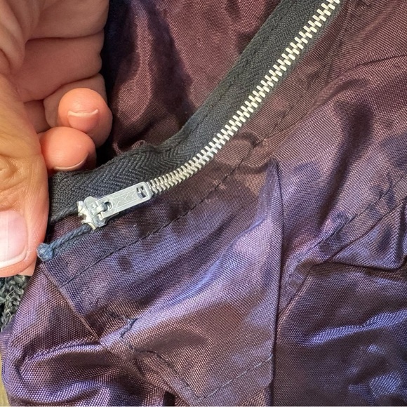 Vintage Raffia Crochet Woven Basket Straw Wood Handles 60’s Black Macrame Tote - Picture 8 of 10